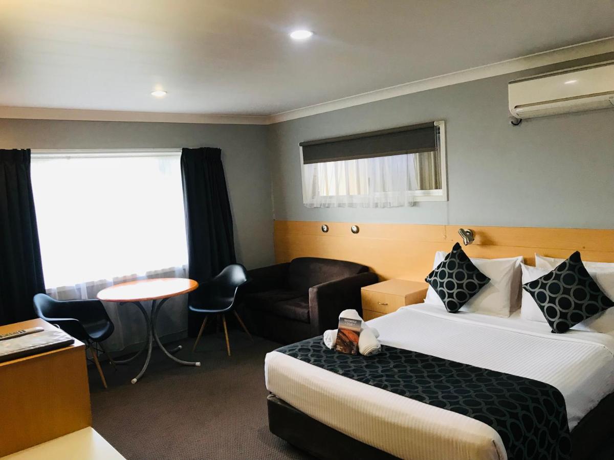 Jumbuck Motor Inn Tenterfield Extérieur photo